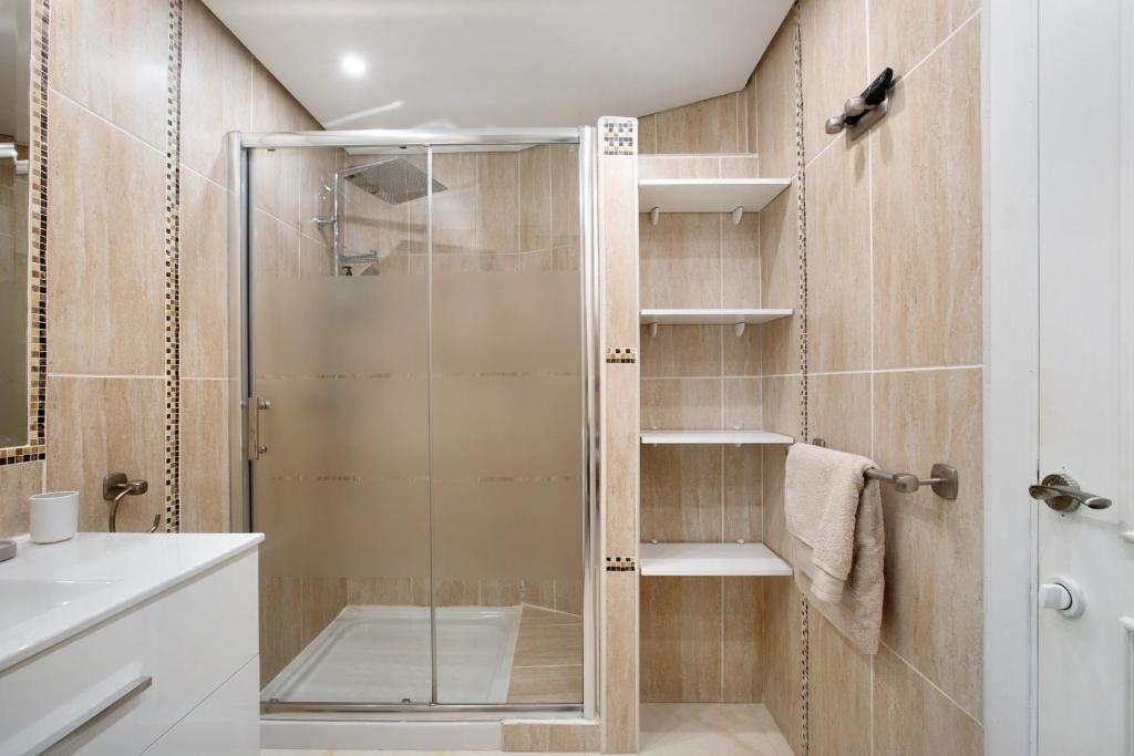 Puerto Marina Luxury Studio 贝纳尔马德纳 外观 照片